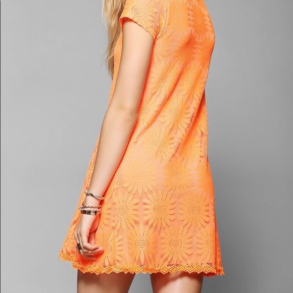 😘Kimchi Blue Knit Floral Lace Trapeze - Picture 2 of 5